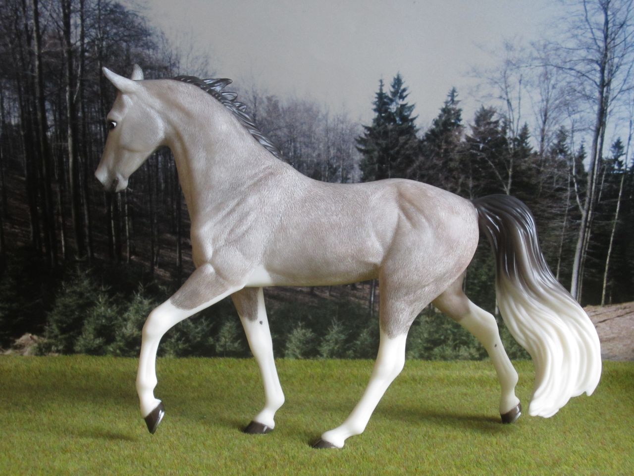 TWH
                      3